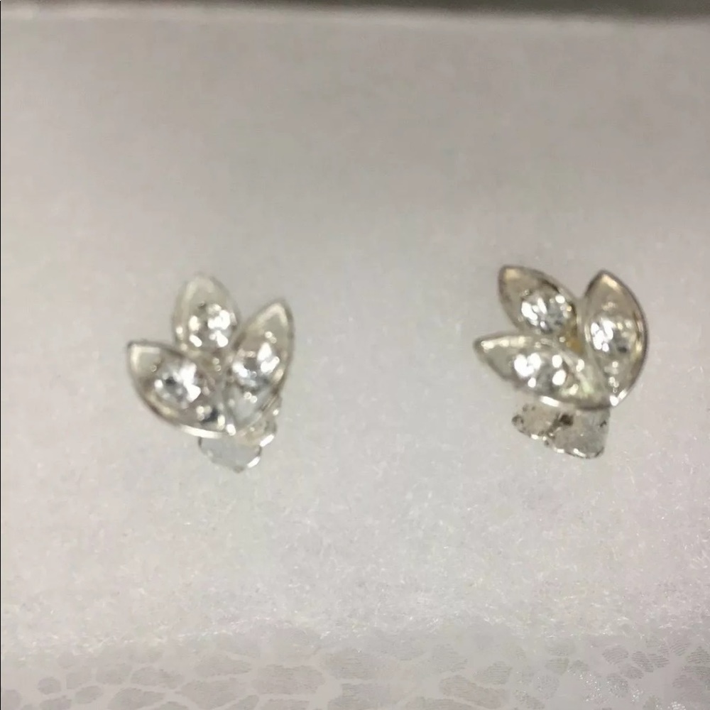 Earrings,Silver with Rhinestone